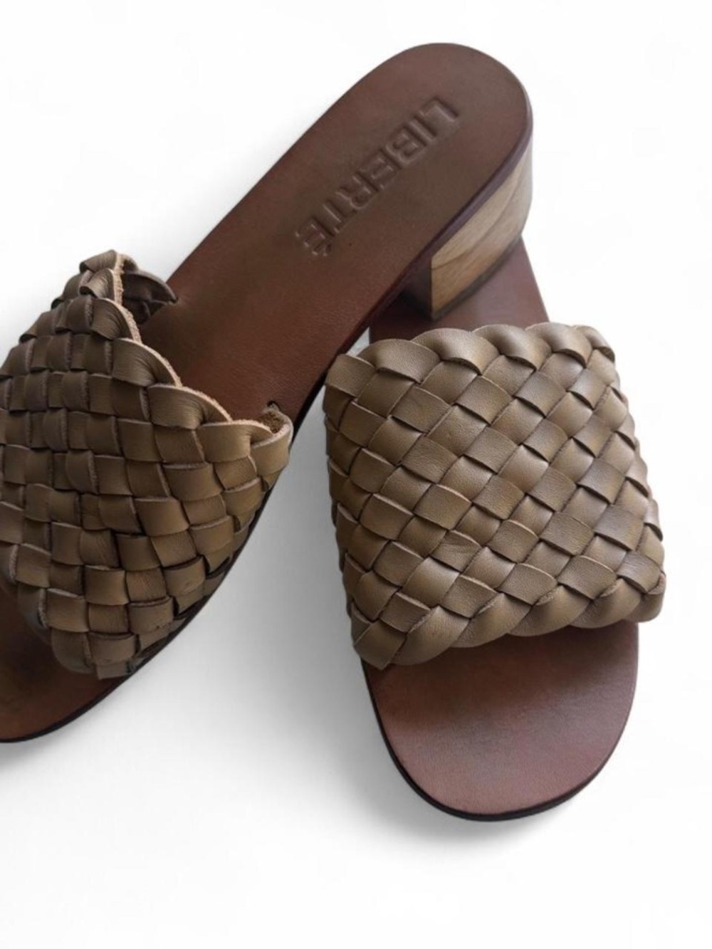 Liberté Santorini Woven Mule Heel Sandals Cream Leather Size 8